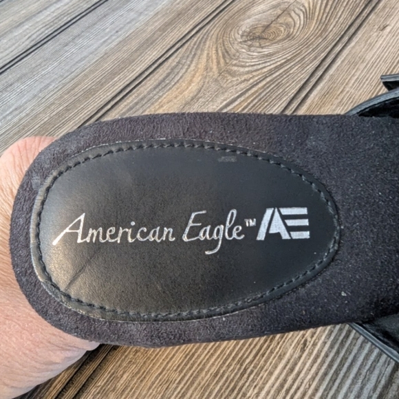 American Eagle size 10 studded black clogs in fair condition - Picture 9 of 14